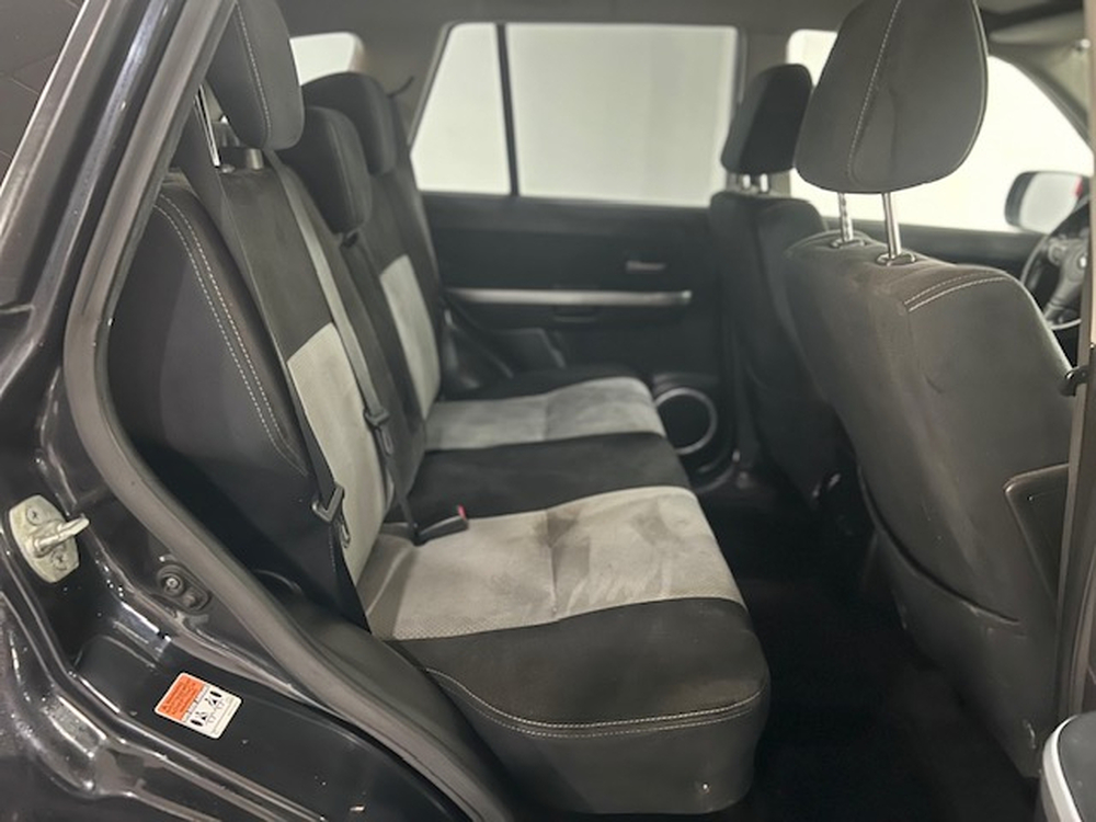 Suzuki Grand Vitara 2.0 JLX-A (5-ptas.) foto 13