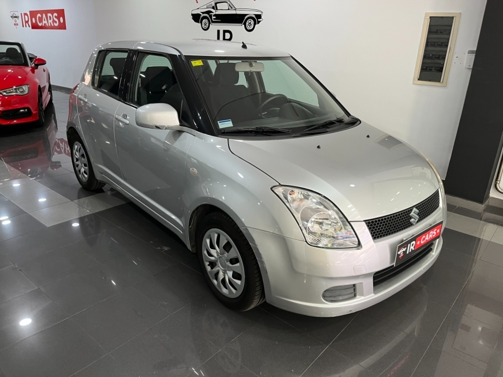 Suzuki Swift GL (5-ptas.) foto 12