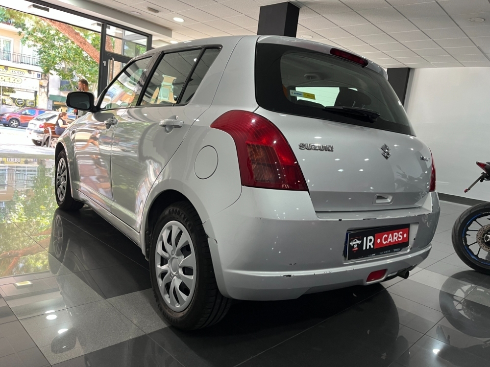 Suzuki Swift GL (5-ptas.) foto 10