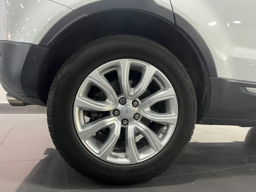 Land Rover Evoque Dynamic foto 22