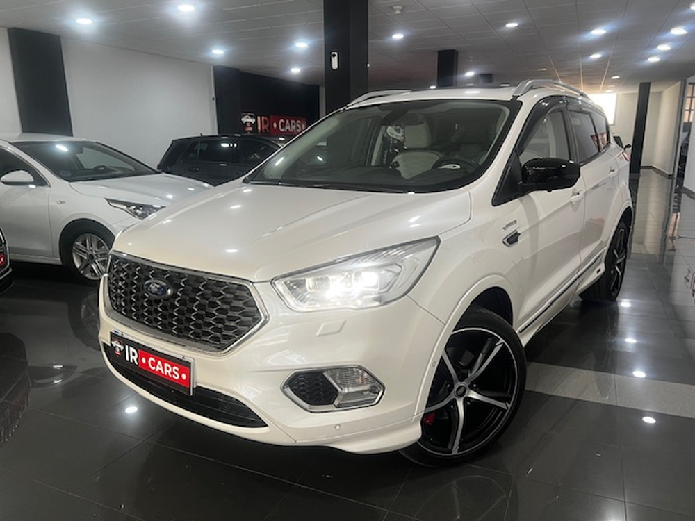 Ford Kuga Vignale foto 2