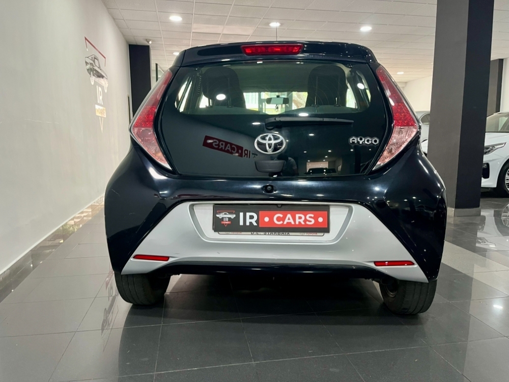 Toyota Aygo x-play foto 4