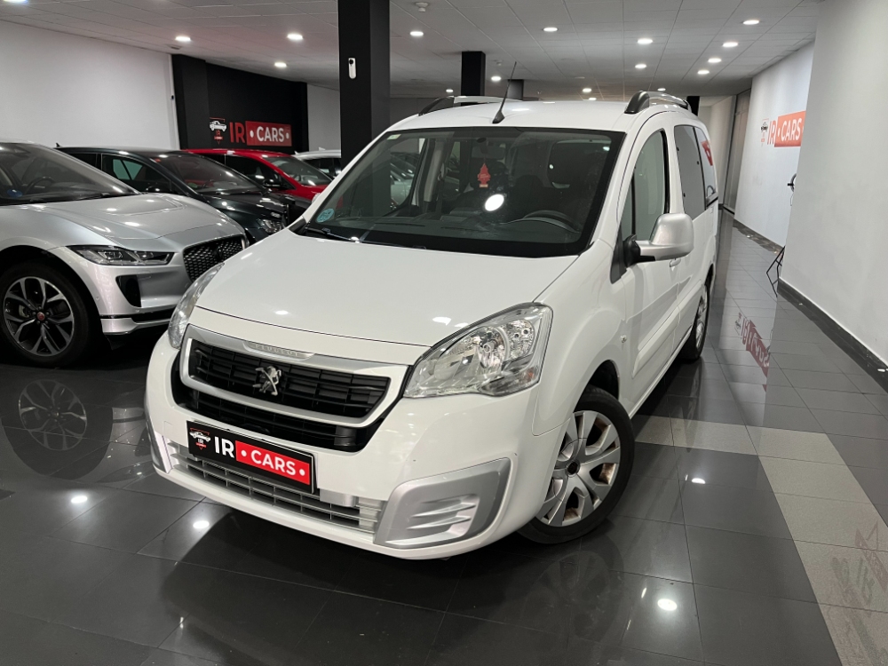 peugeot partner tepee foto 12