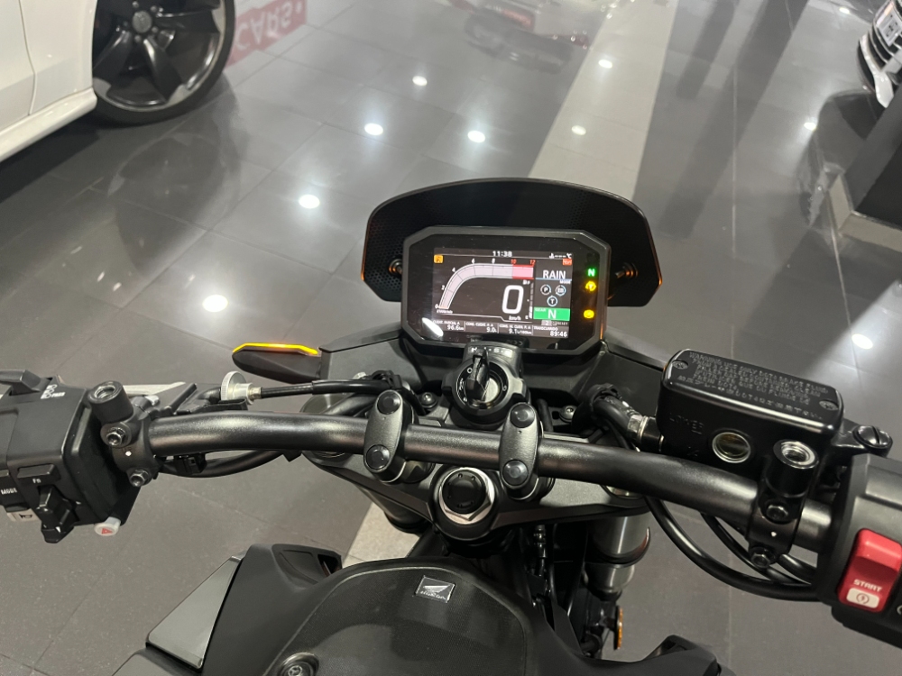 HONDA CB750 HORNET CB750 HORNET foto 8